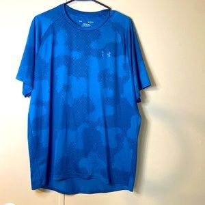 Mens UnderArmour Shirt